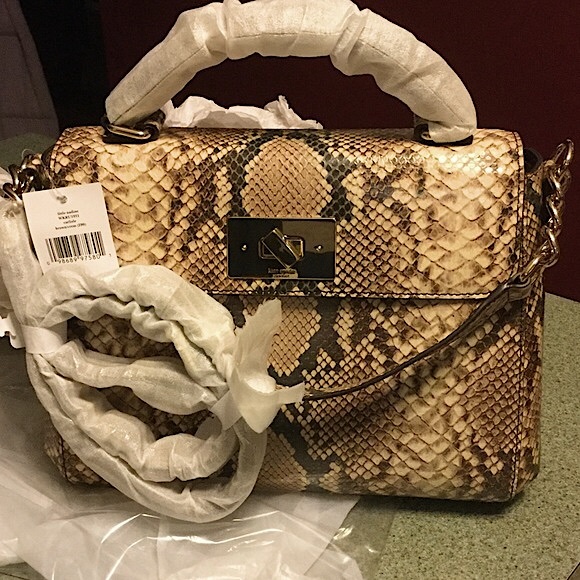 🎉♠️Host pick♠️🎉KATE SPADE CARLISLE LITTLE NADINE🎉Host Pick🎉 - Picture 2 of 5